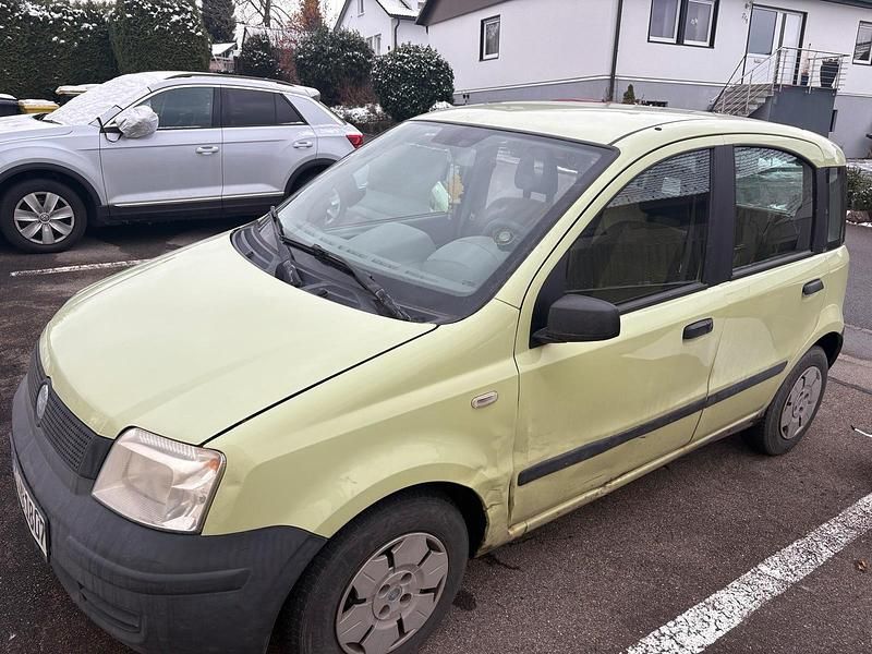 Gelb Gebraucht 2005 Fiat Panda Kleinwagen | 200 € (Superpreis) - Bild 1/4