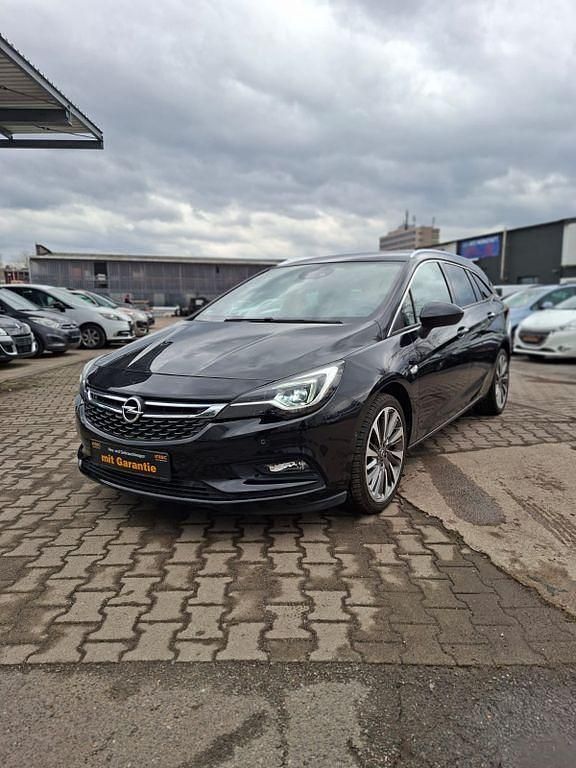 Gebraucht Opel Astra Innovation 160 PS (117 kW) 2017 Schwarz Kombi