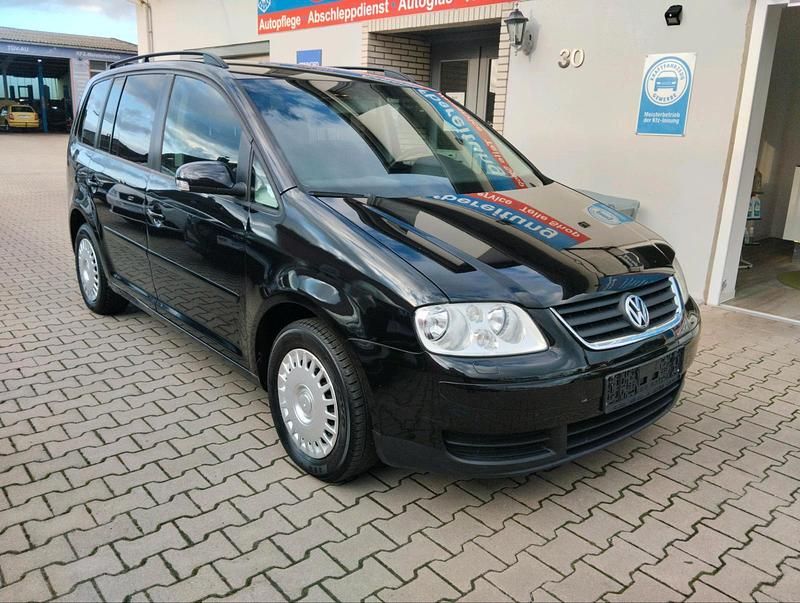 Schwarz Gebraucht 2006 VW Touran Goal Van / Kleinbus | 900 € (Superpreis) - Bild 1/4