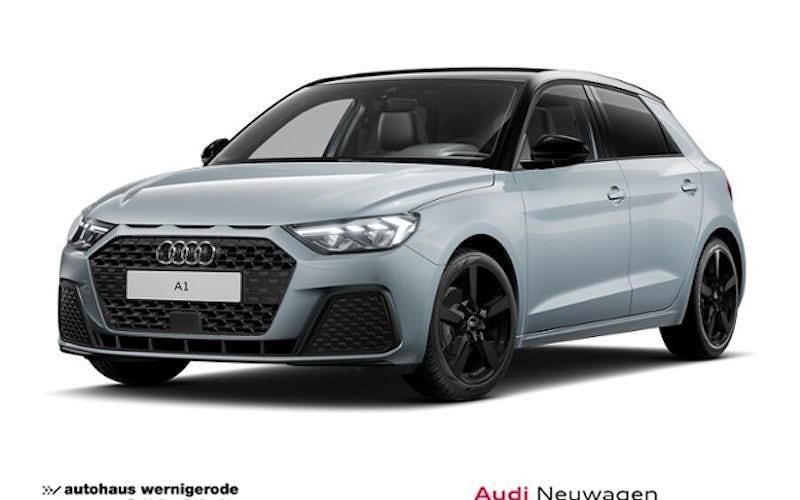 Grau Neu 2025 Audi A1 Sportback Ambiente Kleinwagen | 33.593 € (Etwas zu teuer) - Bild 1/4