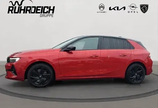 Gebraucht Opel Astra GS Line 196 PS (144 kW) 2022 Rot Limousine