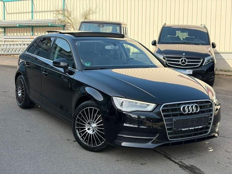 Gebraucht Audi A3 Attraction 122 PS (89 kW) 2013 Schwarz Limousine