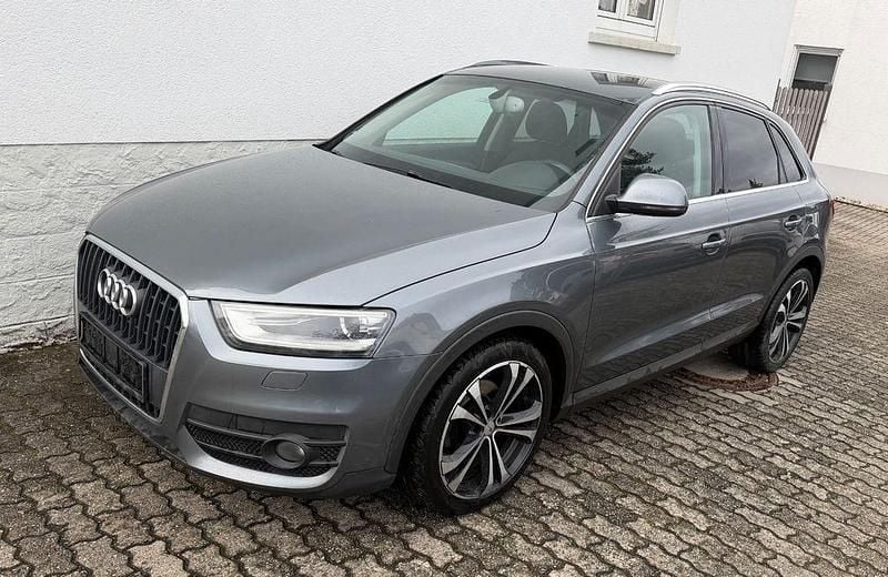 Gebraucht Audi Q3 Comfort 140 PS (102 kW) 2012 Grau SUV