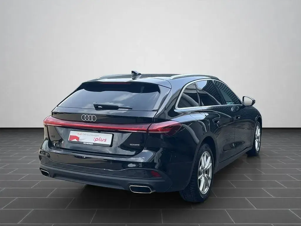 Gebraucht Audi A5 Ambiente 204 PS (150 kW) 2025 Mythosschwarz metallic Kombi
