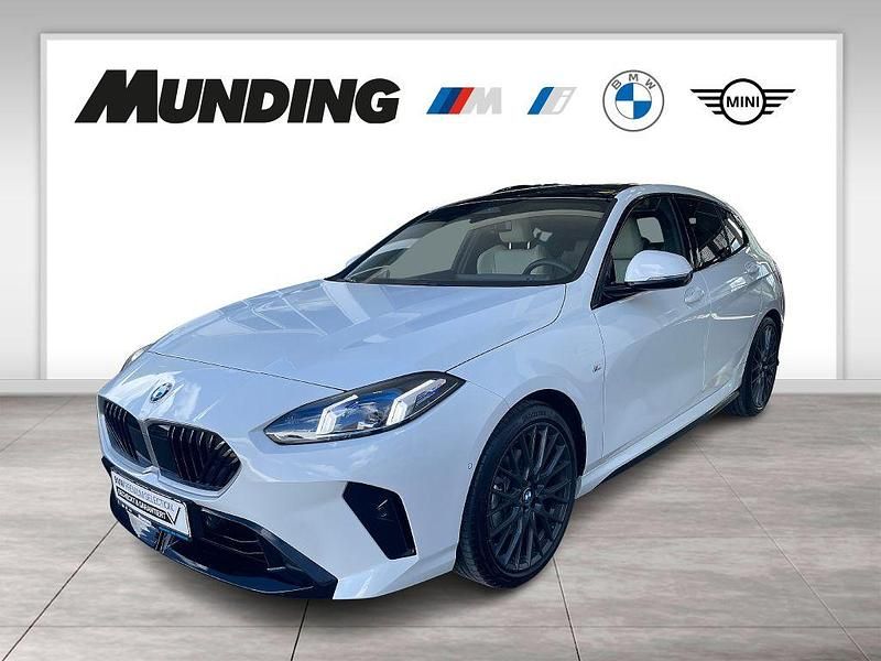 Weiß Gebraucht 2025 BMW 120 M Sport Kleinwagen | 34.370 € (Guter Preis) - Bild 1/4