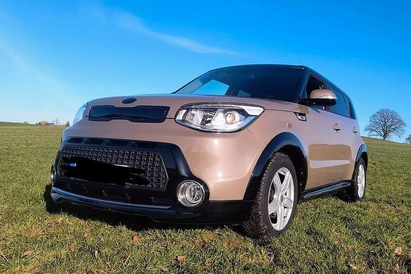 Gebraucht Kia Soul DREAM-TEAM Edition 136 PS (100 kW) 2015 Braun SUV