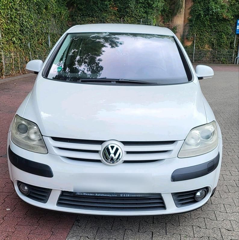 Weiß Gebraucht 2005 VW Golf Plus Cross Van / Kleinbus | 3.450 € (Guter Preis) - Bild 1/4