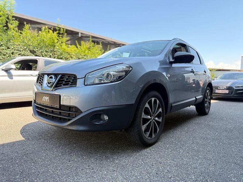 Silber Gebraucht 2013 Nissan Qashqai 360º SUV | 8.990 € (Fairer Preis) - Bild 1/4