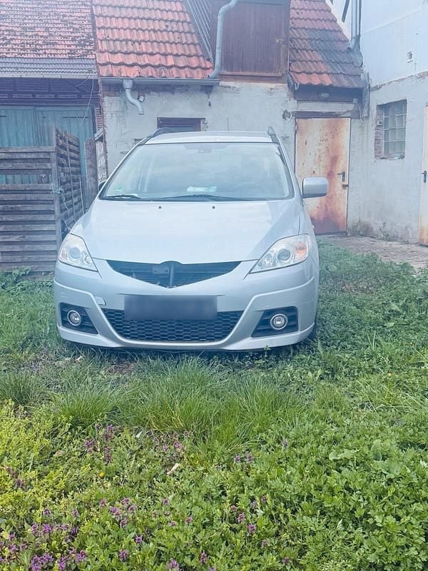 Gebraucht Mazda 5 116 PS (85 kW) 2011 Silber Van / Kleinbus