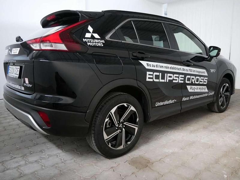 Gebraucht Mitsubishi Eclipse Cross Plus 188 PS (138 kW) 2022 Pantherschwarz SUV