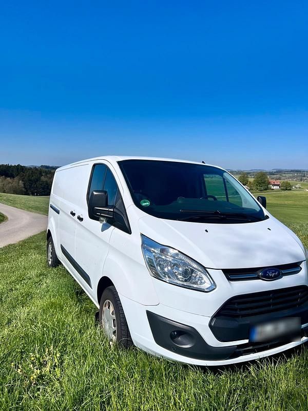 Second-hand Ford Transit Custom 130 CP (95 kW) 2017 Alb Berlinǎ