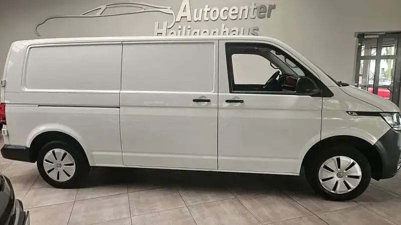 Gebraucht VW T6.1 110 PS (80 kW) 2021 Weiß Van