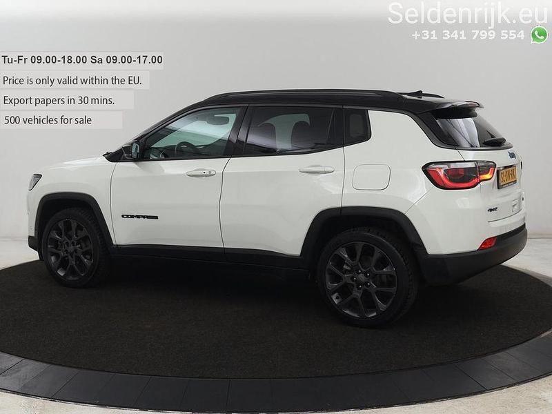 Second-hand Jeep Compass 239 CP (175 kW) 2021 Alb SUV