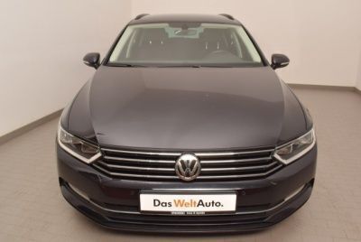 Gebraucht VW Passat Comfortline 150 PS (110 kW) 2015 Schwarz metallic Kombi