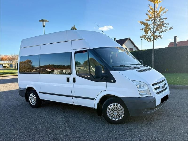 Weiß Gebraucht 2011 Ford Transit Trend Van / Kleinbus | 4.200 € (Superpreis) - Bild 1/4