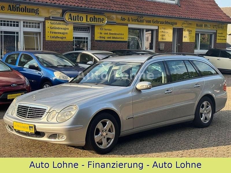 Silber Gebraucht 2003 Mercedes E220 Kombi | 3.200 € (Fairer Preis) - Bild 1/4