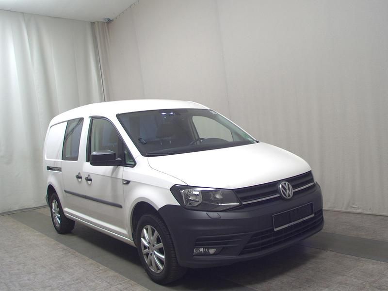 Second-hand VW Caddy 102 CP (75 kW) 2020 Alb Monovolum
