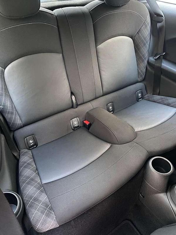 Gebraucht Mini Cooper 136 PS (100 kW) 2014 Rot Kleinwagen