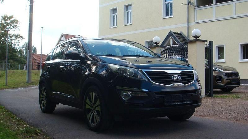 Schwarz Gebraucht 2012 Kia Sportage Spirit SUV | 5.990 € (Superpreis) - Bild 1/4