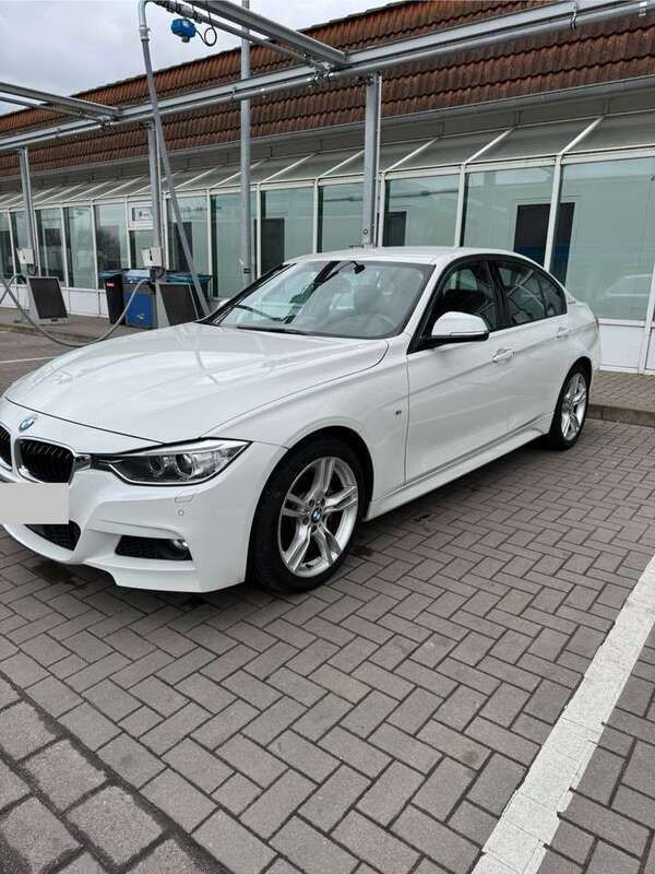Gebraucht 2015 BMW ActiveHybrid 3 Sport Line Limousine | 19.500 € - Bild 1/4