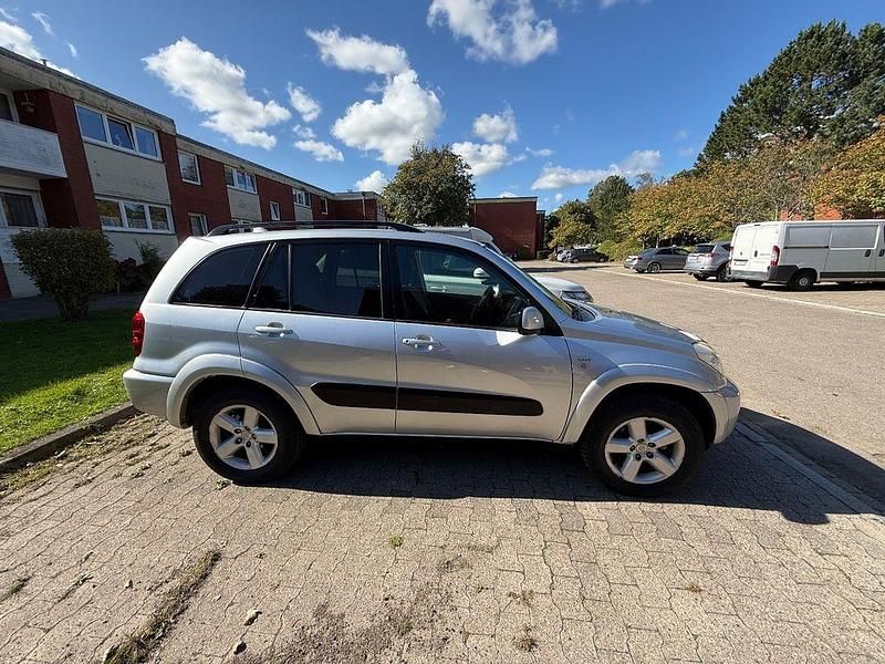 Gebraucht 2003 Toyota RAV4 SUV | 4.500 € (Fairer Preis) - Bild 1/4