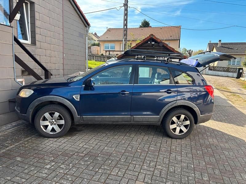 Gebraucht Chevrolet Captiva 136 PS (100 kW) 2007 Blau SUV