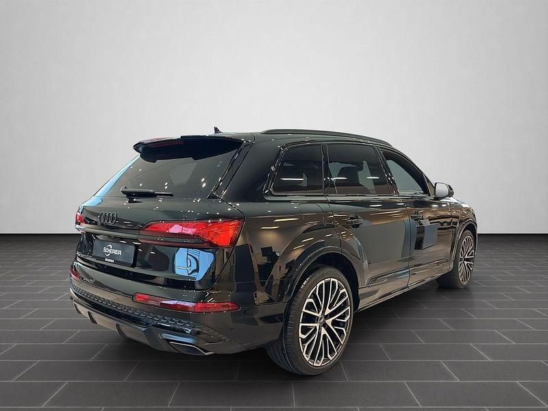 Gebraucht Audi Q7 Comfort 286 PS (210 kW) 2025 Mythosschwarz metallic (metallic) SUV