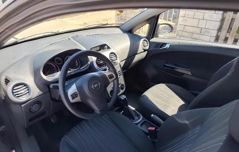 Gebraucht Opel Corsa 80 PS (58 kW) 2007 Schwarz Kleinwagen
