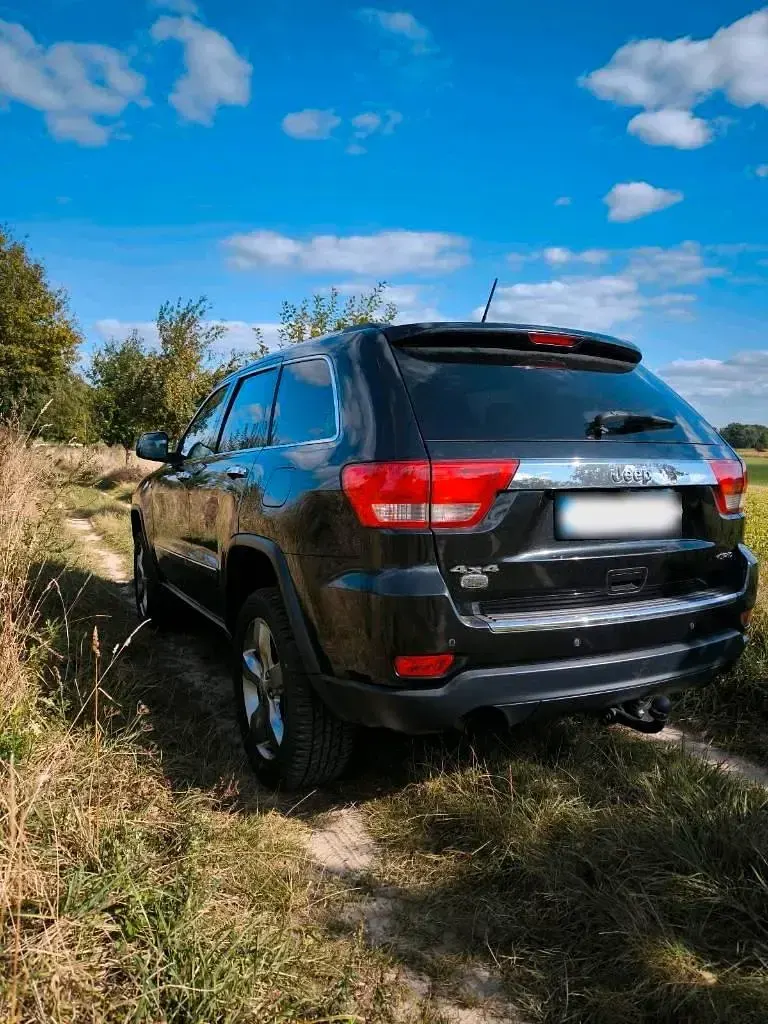 Gebraucht Jeep Grand Cherokee Limited 240 PS (176 kW) 2013 Schwarz SUV