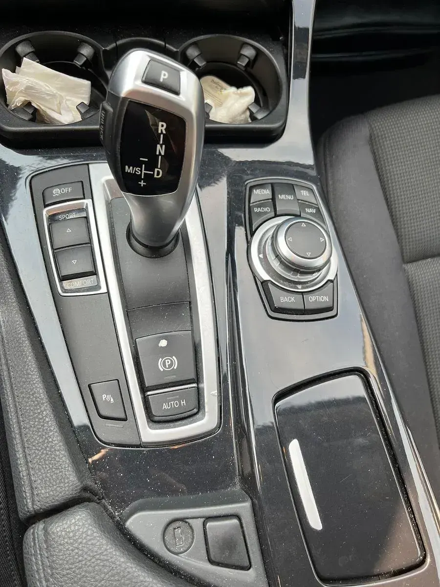 Second-hand BMW 520 184 CP (135 kW) 2012 Gri Break