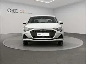 Neu Audi A3 116 PS (85 kW) 2026 Weiß (arkonaweiß) Limousine