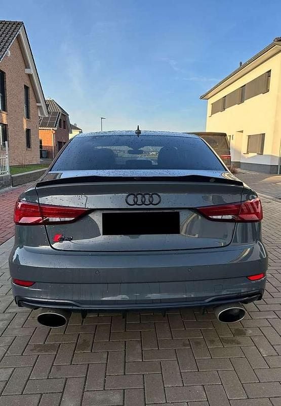 Second-hand Audi S3 310 CP (228 kW) 2018 Berlinǎ