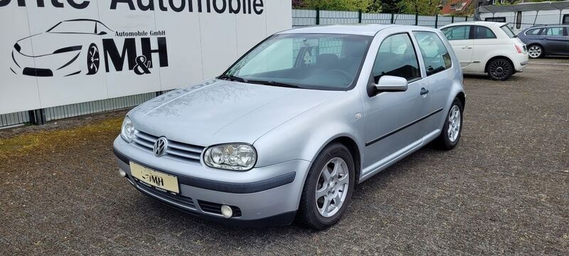 Silber Gebraucht 2003 VW Golf IV Ocean Limousine | 1.795 € (Fairer Preis) - Bild 1/4