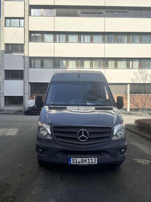 Gebraucht Mercedes Sprinter 129 PS (94 kW) 2014 Grau Van