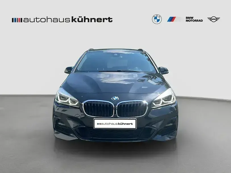 Gebraucht BMW 220 Active Tourer M Sport 190 PS (139 kW) 2022 Schwarz Van / Kleinbus