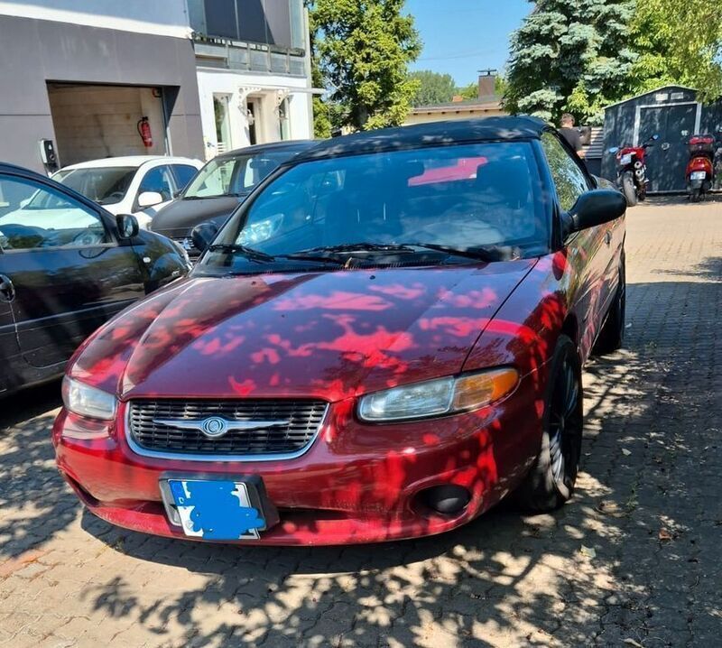 Gebraucht Chrysler Sebring Cabriolet 169 PS (124 kW) 1999 Rot Cabrio