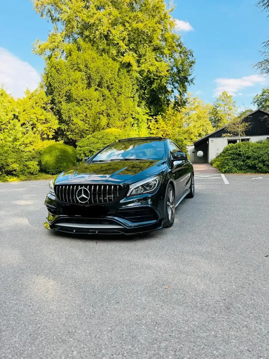 Gebraucht Mercedes CLA45 AMG AMG 381 PS (280 kW) 2017 Schwarz Coupé