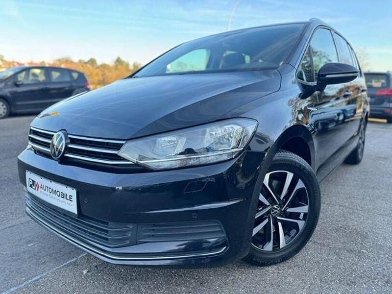 Schwarz Gebraucht 2020 VW Touran United Van / Kleinbus | 18.999 € (Guter Preis) - Bild 1/4