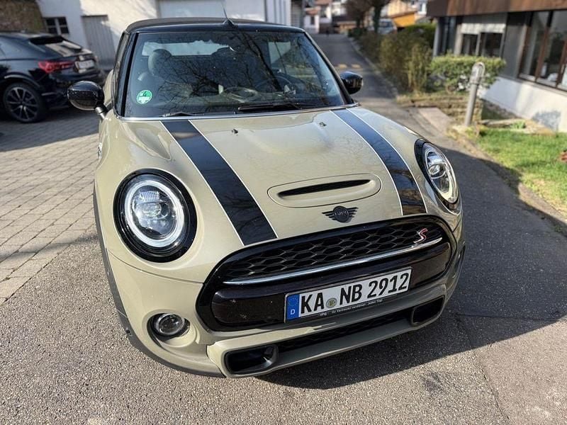 Gebraucht Mini Cooper S Cabriolet 192 PS (141 kW) 2020 Grau Cabrio