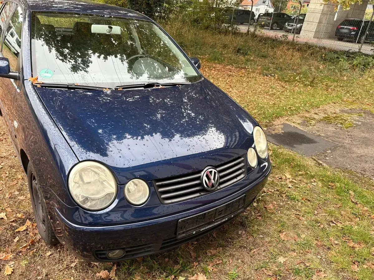Gebraucht VW Polo 75 PS (55 kW) 2003 Blau Kleinwagen