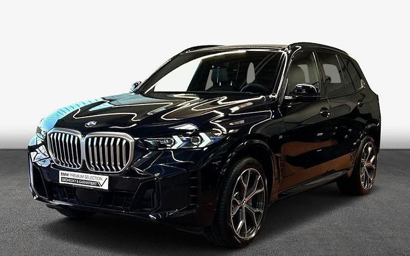 Schwarz Neu 2025 BMW X5 SUV | 96.990 € (Superpreis) - Bild 1/4