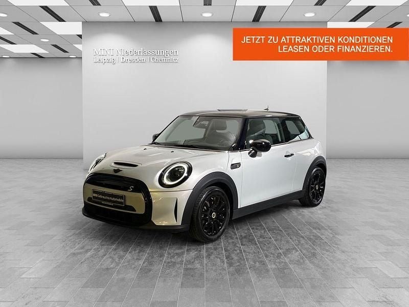 Gebraucht Mini Cooper SE 135 kW (184 PS) 2022 Weiß Kleinwagen