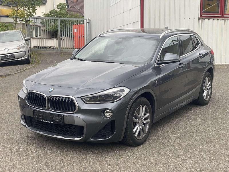 Grau Gebraucht 2020 BMW X2 M Sport SUV | 21.995 € (Superpreis) - Bild 1/4