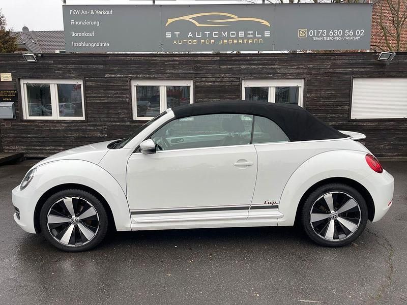 Gebraucht VW Beetle Cabriolet Cup 105 PS (77 kW) 2015 Weiß Cabrio