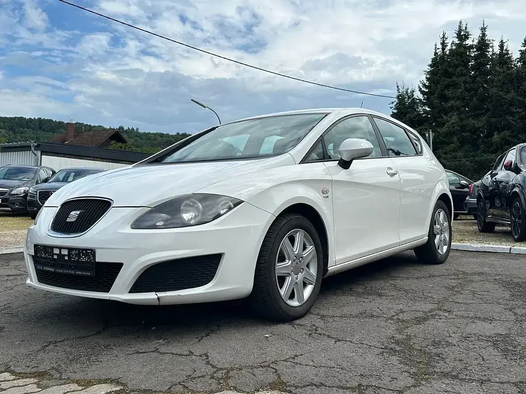 Gebraucht Seat Leon Reference 125 PS (91 kW) 2010 Weiß Kleinwagen
