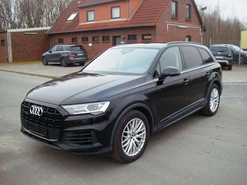 Gebraucht Audi Q7 Ambiente 286 PS (210 kW) 2020 Tiefschwarz SUV
