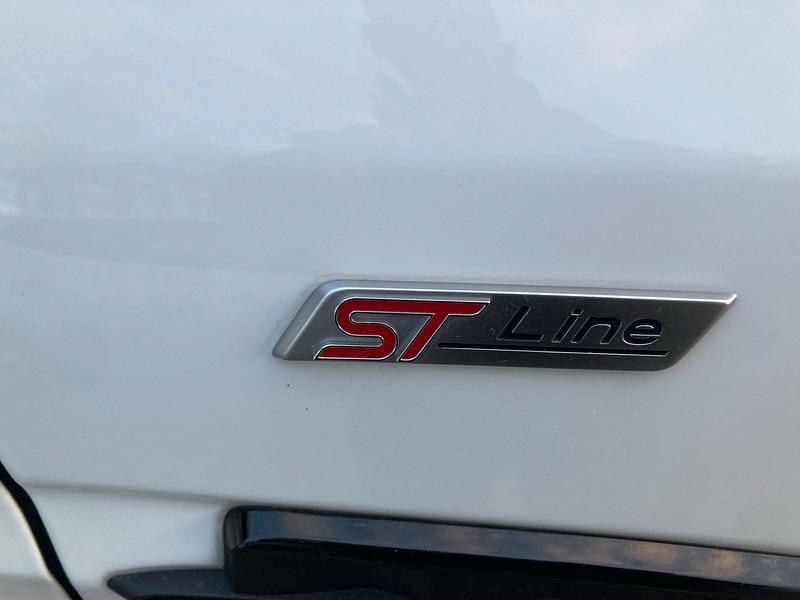 Usata Ford Kuga ST-Line 2017 Bianco SUV