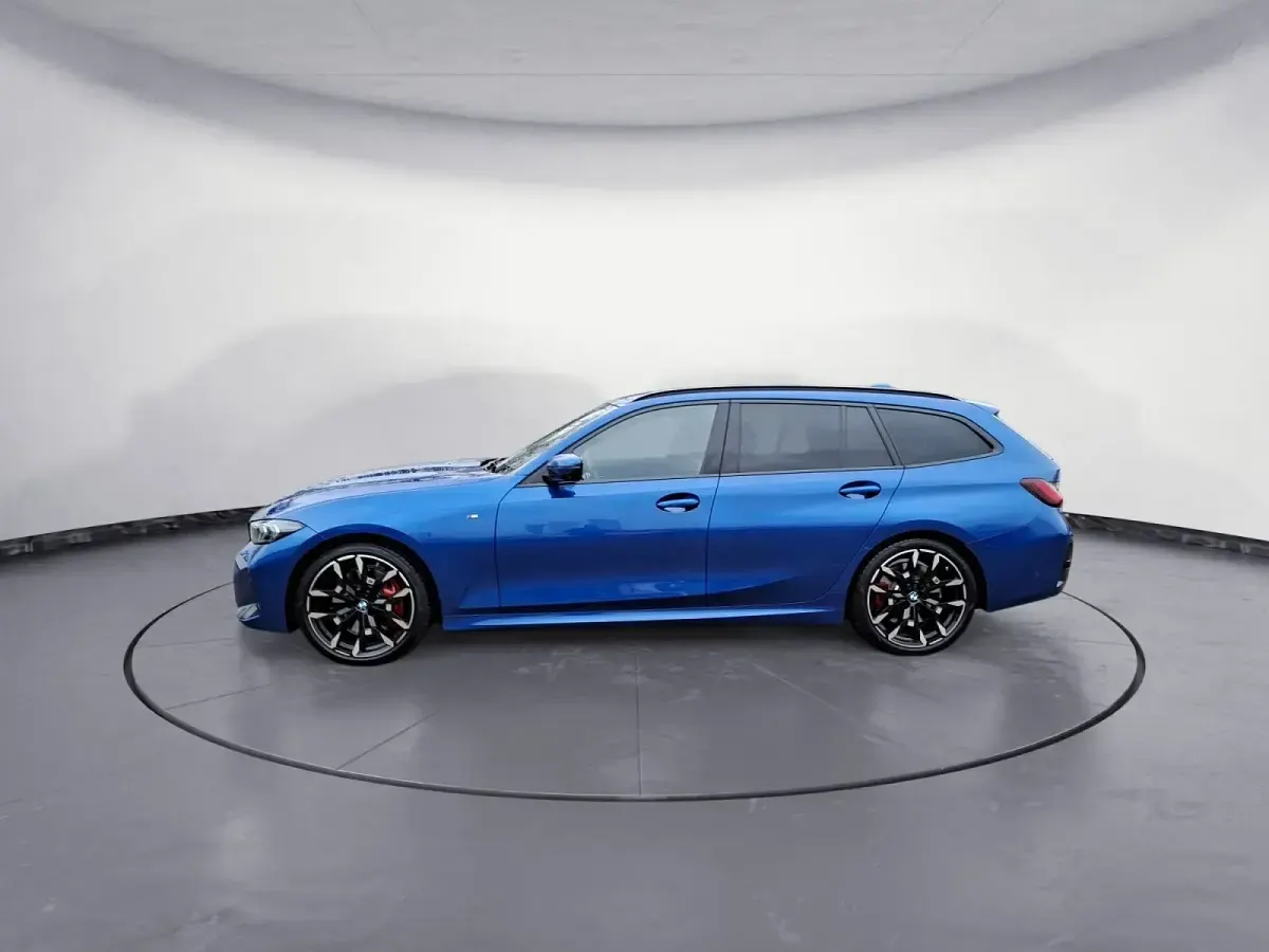 Używany BMW 320 M Sport 190 KM (139 kW) 2024 Kombi