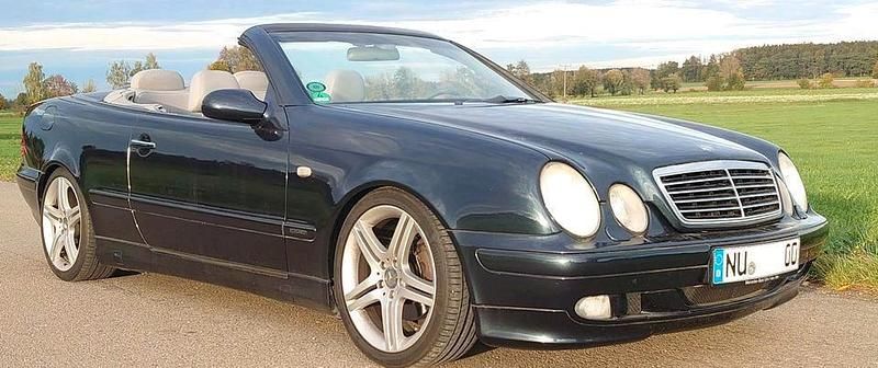 Schwarz Gebraucht 1999 Mercedes CLK320 Elegance Cabrio | 5.555 € (Fairer Preis) - Bild 1/4