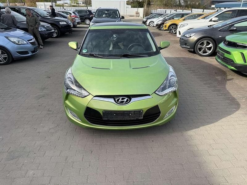 Gebraucht Hyundai Veloster Premium 140 PS (102 kW) 2011 Grün Kleinwagen